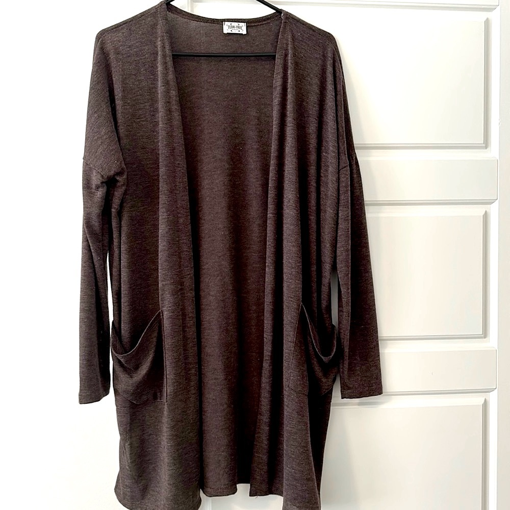 Knee length women’s cardigan